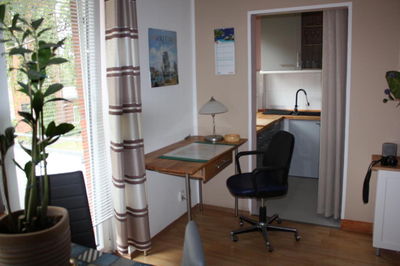 Zentral Gelegene Ferienwohnung Lübeck Exterior foto